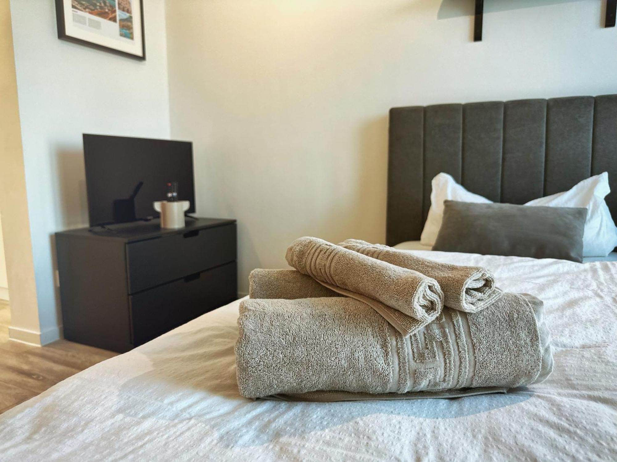 Uebersee Stay Apartment Бремен Экстерьер фото