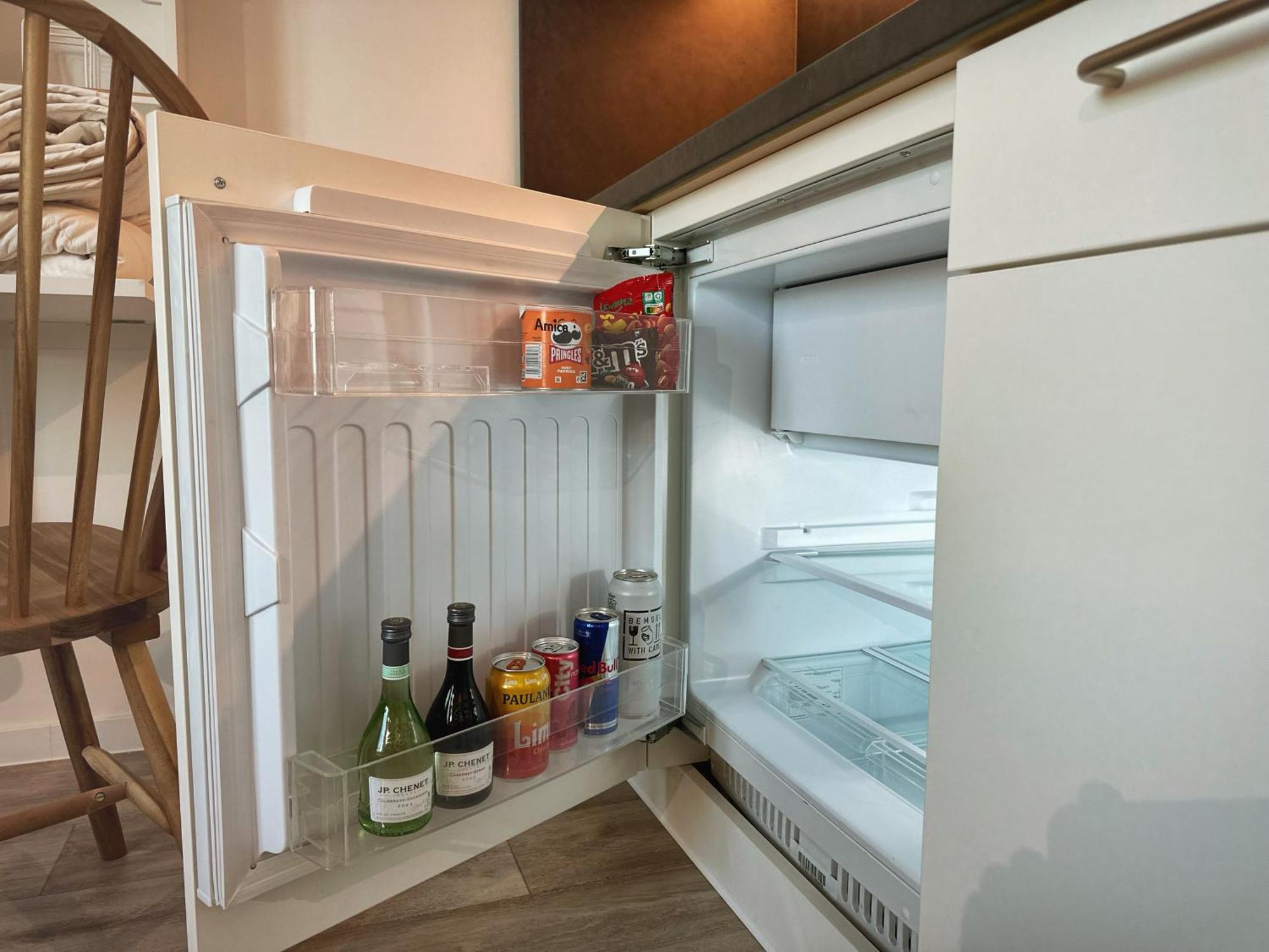 Uebersee Stay Apartment Бремен Экстерьер фото