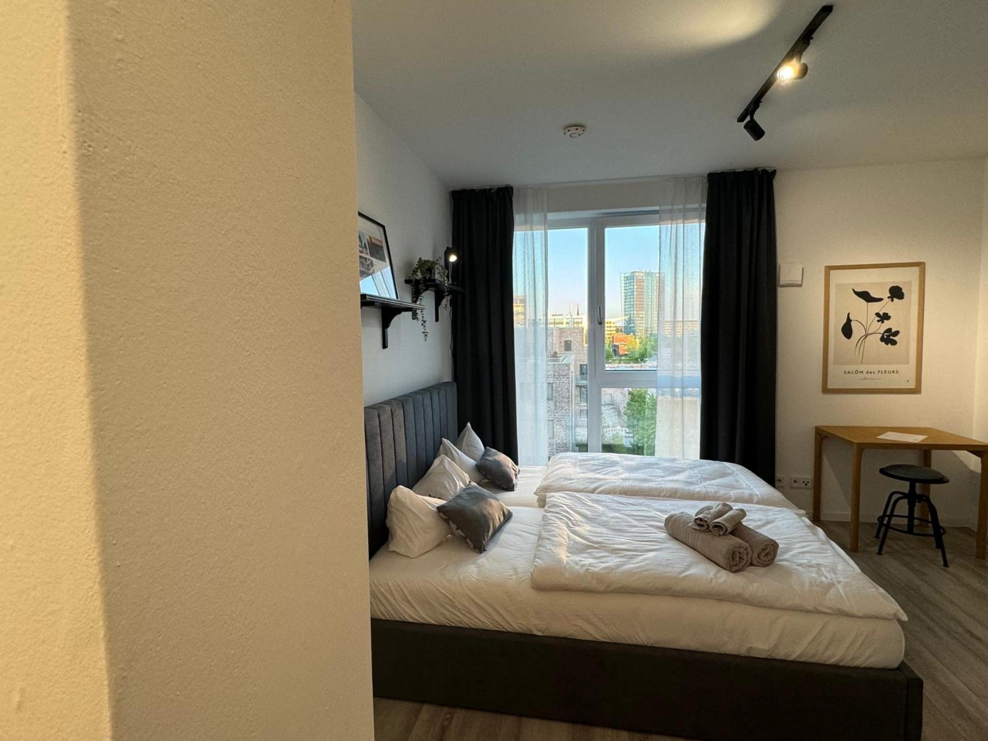 Uebersee Stay Apartment Бремен Экстерьер фото